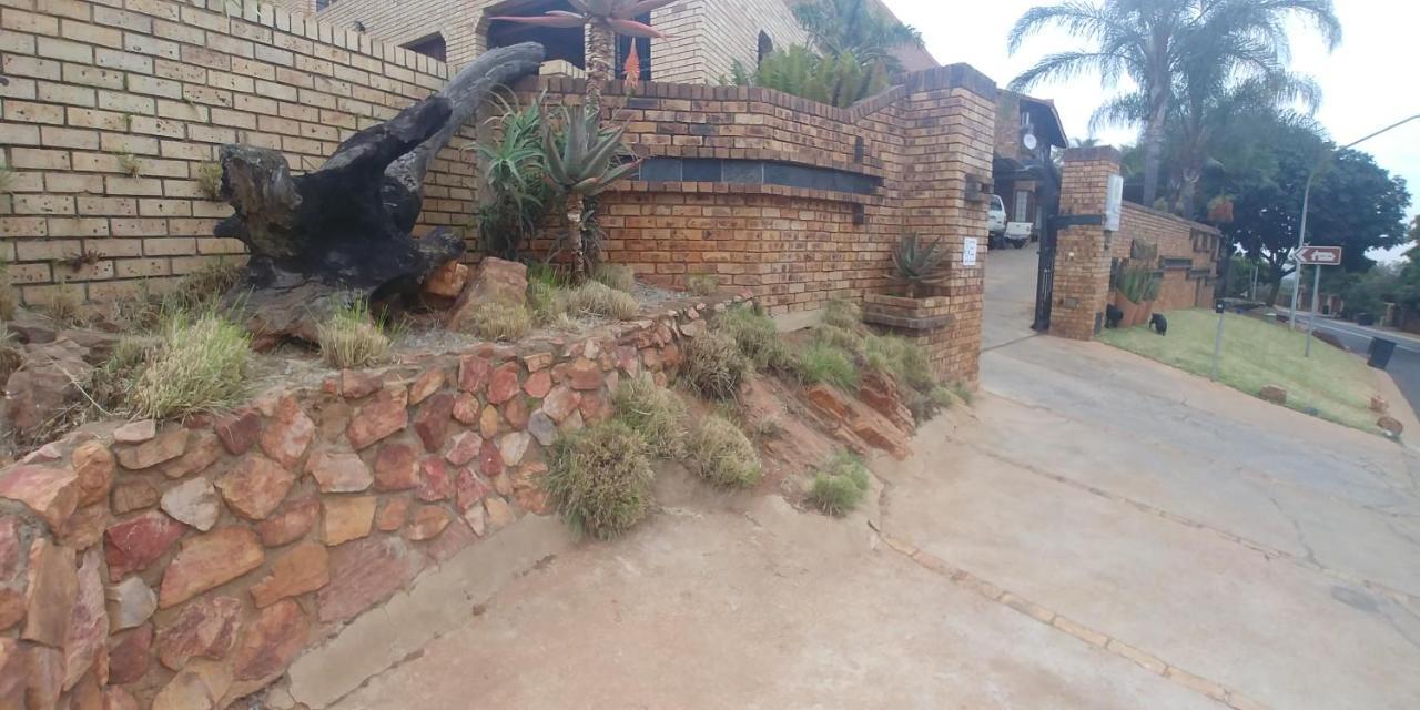 Grace Place Bnb Pretoria Bed & Breakfast Exterior photo